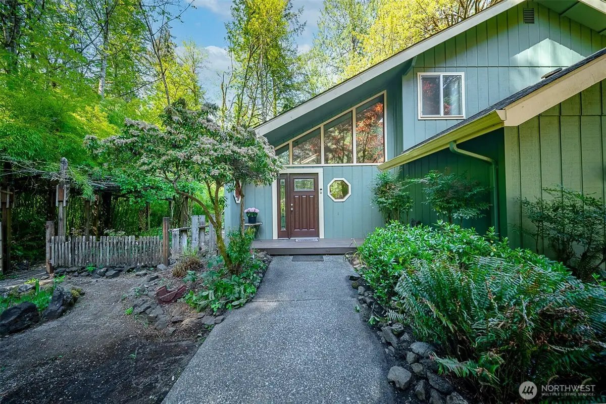 8518 Lake Lucinda Drive Sw, Olympia, WA 98512 - #1