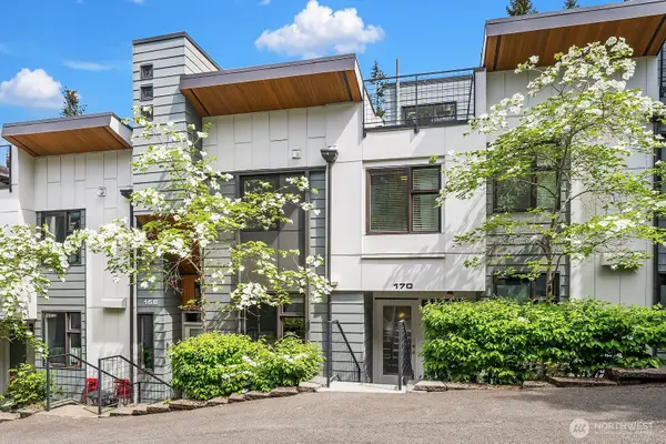 170 107th Court Se, Bellevue, WA 98004