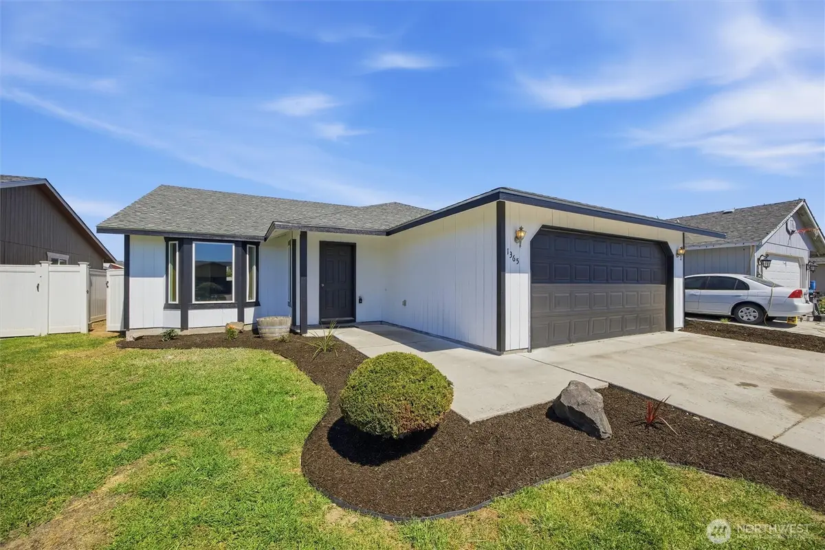 1365 E Gemstone Street E, Othello, WA 99344 - #1