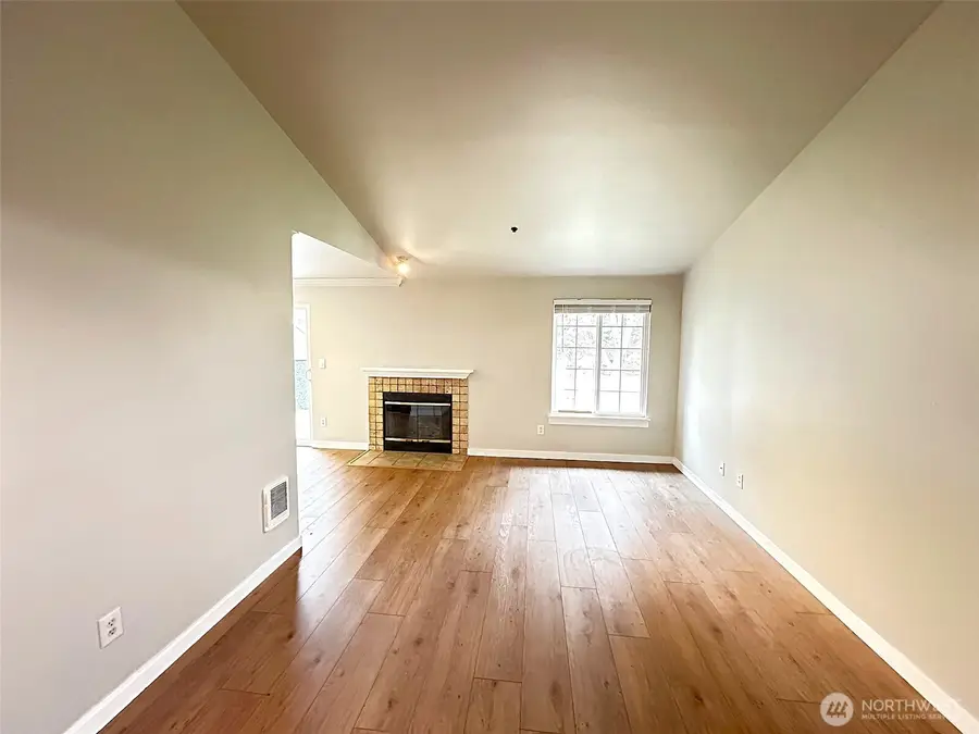 1808 S 284th Lane #E203, Federal Way, WA 98003 - #2