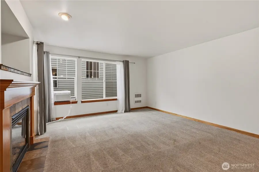 10520 Whitman Avenue N #C, Seattle, WA 98133 - #3