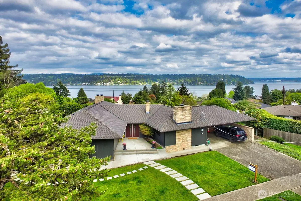 6116 Oakhurst Rd S, Seattle, WA 98118 - #1