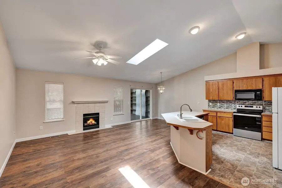 8115 109th Street E #8117, Puyallup, WA 98373 - #2