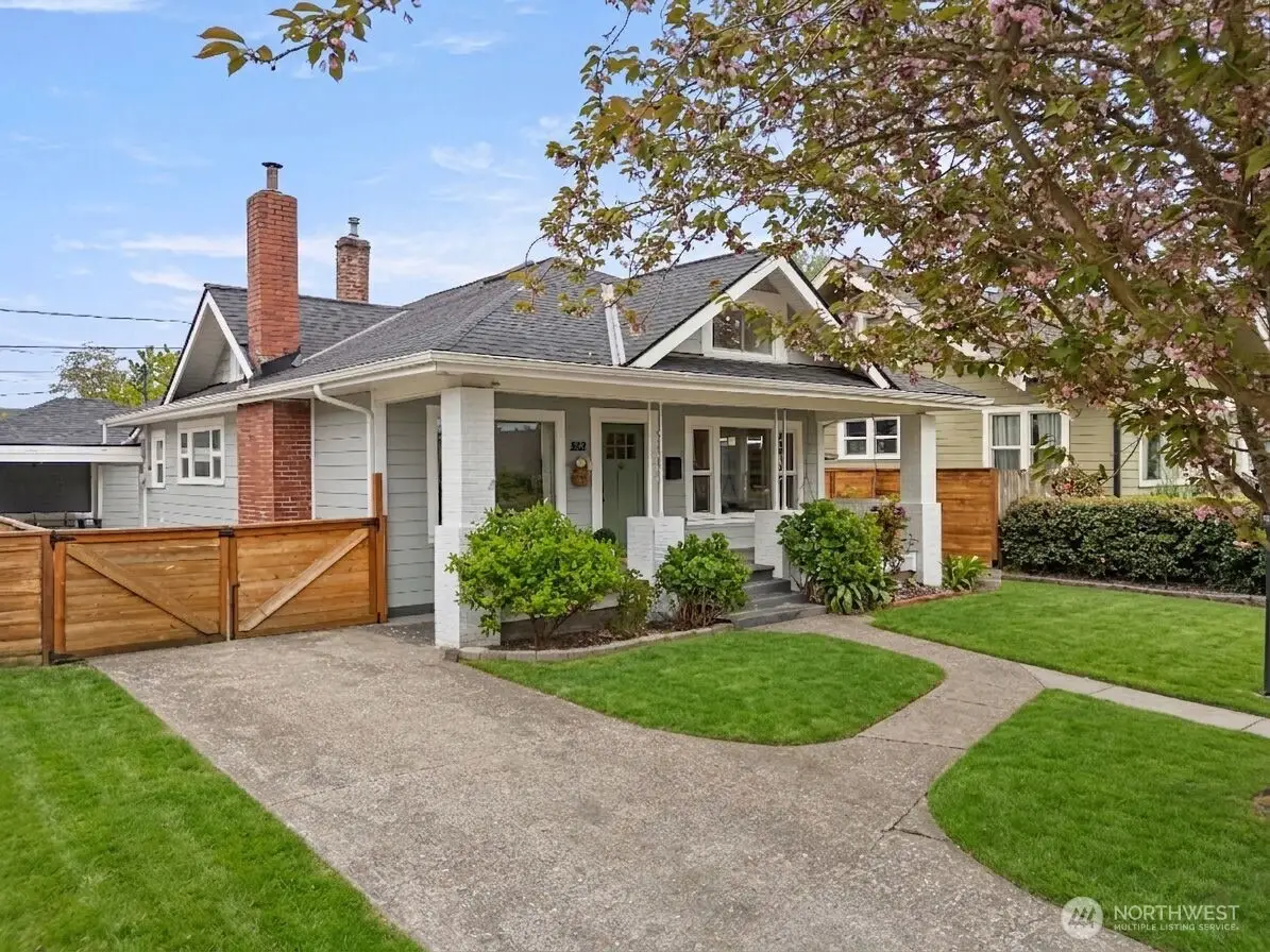 809 Sumner Avenue, Sumner, WA 98390 - #1