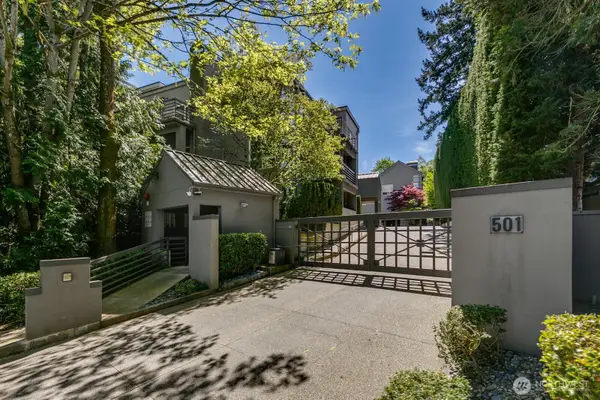 501 Kirkland Avenue #201, Kirkland, WA 98033