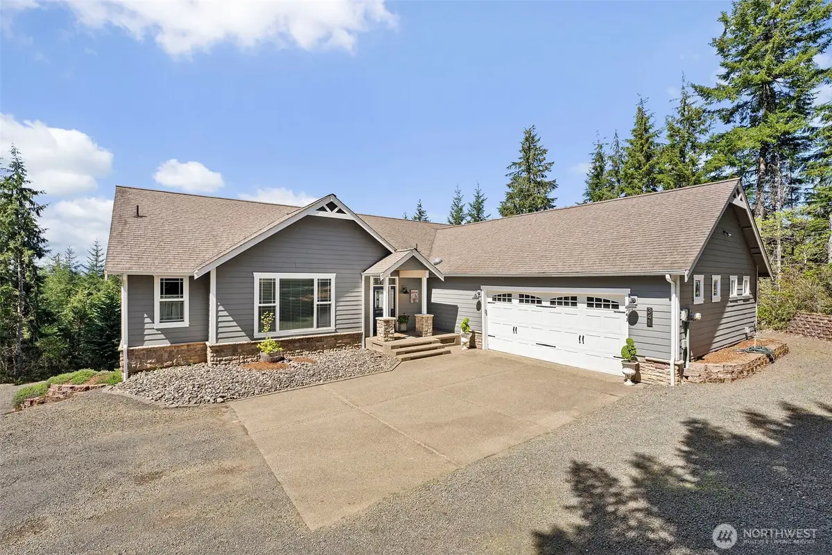 341 W Reeves Hill Drive, Shelton, WA 98584 - #1