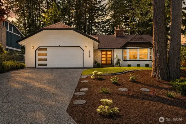 3704 72nd Avenue Ct W, University Place, WA 98466