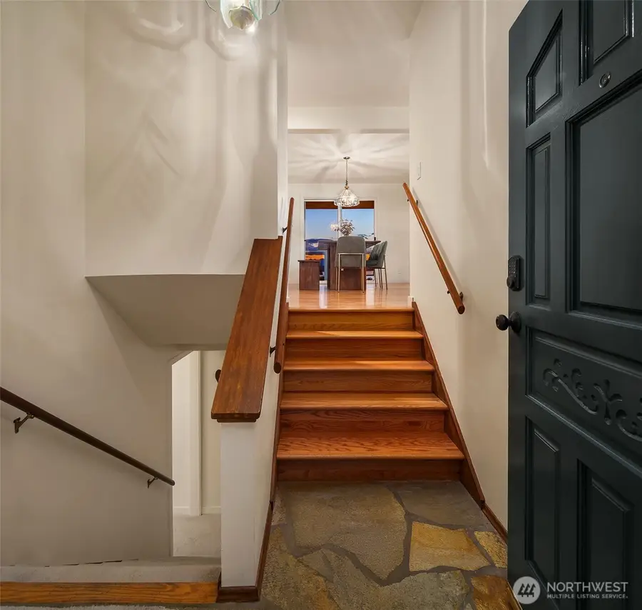 814 Dayton Street, Edmonds, WA 98020 - #3