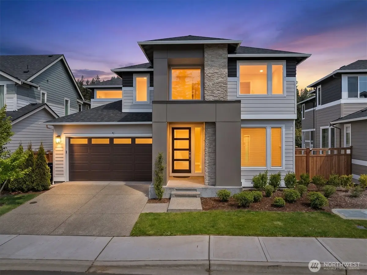 8586 121st Place Se, Newcastle, WA 98056 - #1