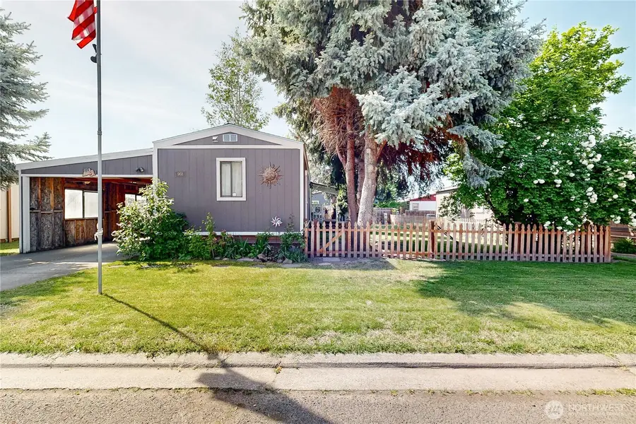 968 NE Empire Street, College Place, WA 99324 - #2