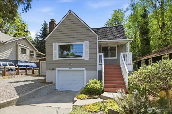 2307 SW Myrtle Street, Seattle, WA 98106