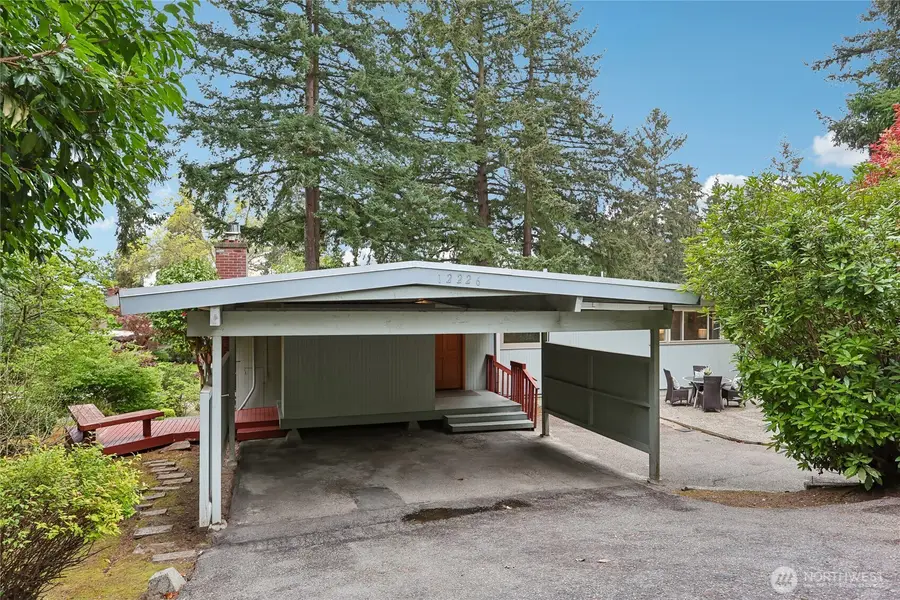 12226 SE 25th Street, Bellevue, WA 98005 - #2