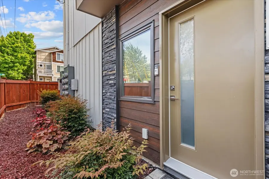 10170 Holman Road Nw, Seattle, WA 98177 - #3