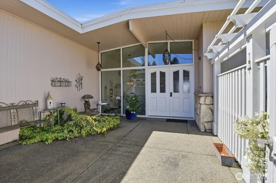 911 12th Avenue N, Edmonds, WA 98020 - #3