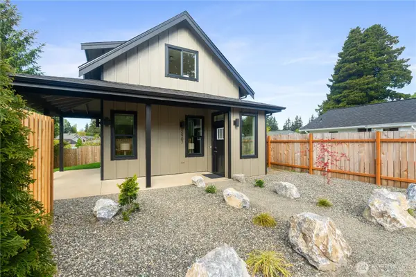 2907 Cedarwood Avenue, Bellingham, WA 98225