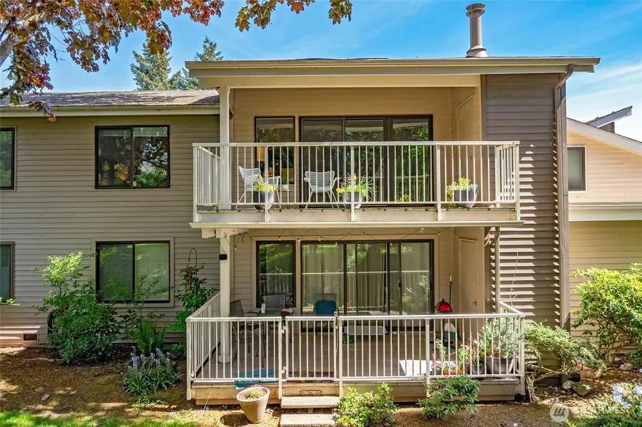 6343 Sand Point Way Ne, Seattle, WA 98115 - #3