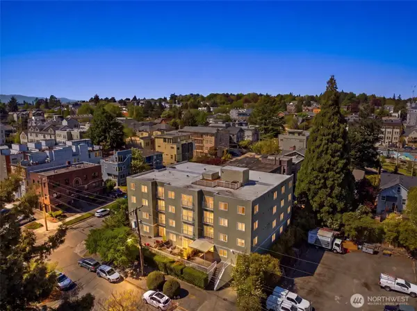 800 N Allen Place #401, Seattle, WA 98103