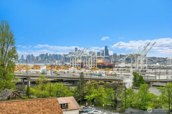 3022 SW Bradford Street #401, Seattle, WA 98126