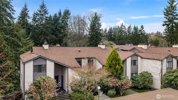 1602 NE 140th Street #N2, Seattle, WA 98125