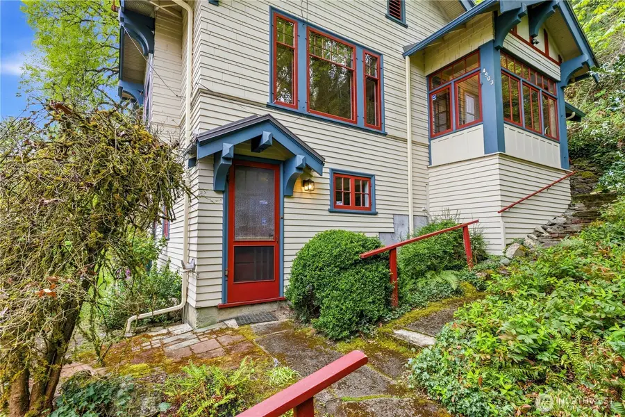 4903 S 31st Avenue, Seattle, WA 98108 - #2