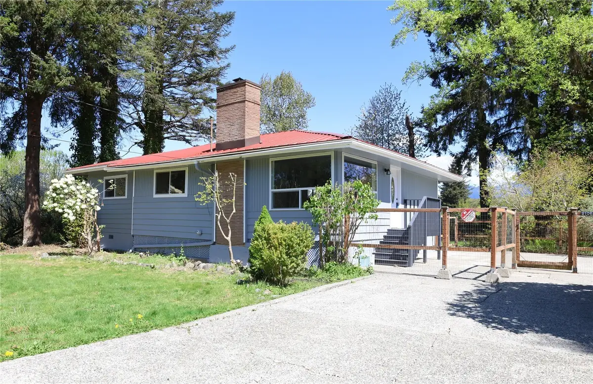 8106 382nd Avenue Se, Snoqualmie, WA 98065 - #1