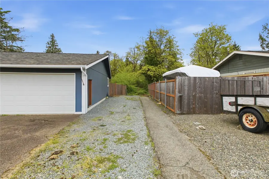 2419 Carlsbad Court, Puyallup, WA 98374 - #3