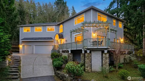 12117 Clearview Drive, Edmonds, WA 98026