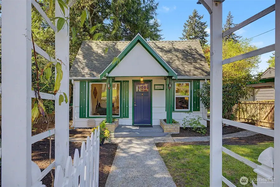 14019 23rd Avenue Ne, Seattle, WA 98125 - #2