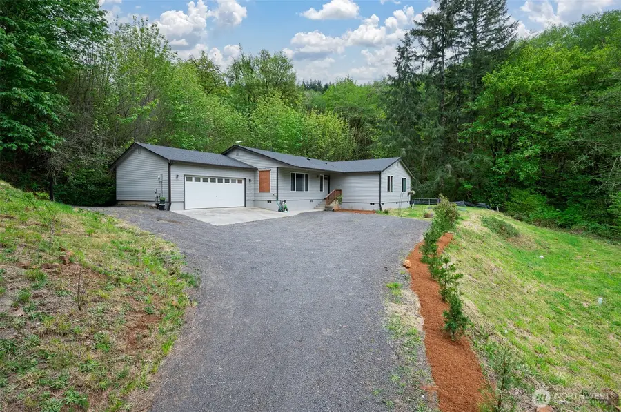 415 Mckee Road, Castle Rock, WA 98611 - #2