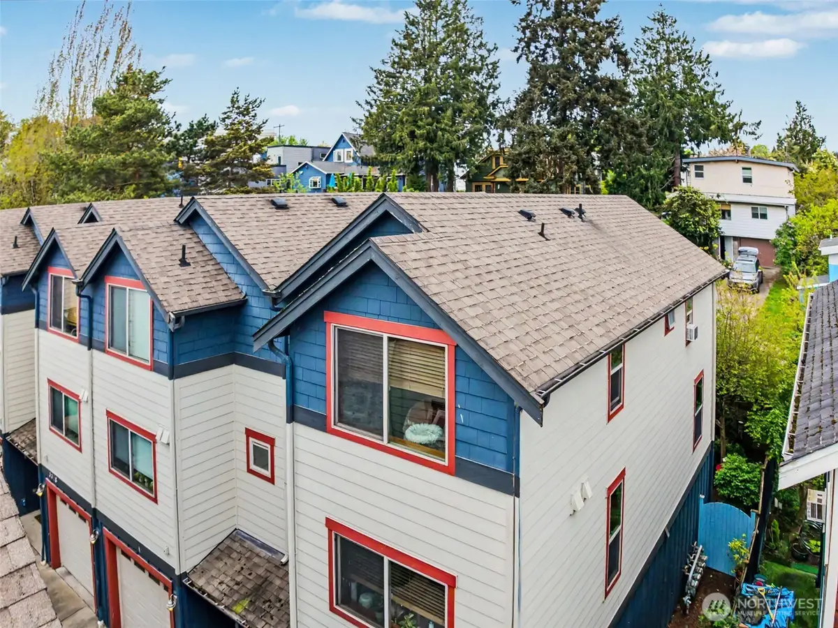 3318 Wetmore Avenue S #E, Seattle, WA 98144 - #1