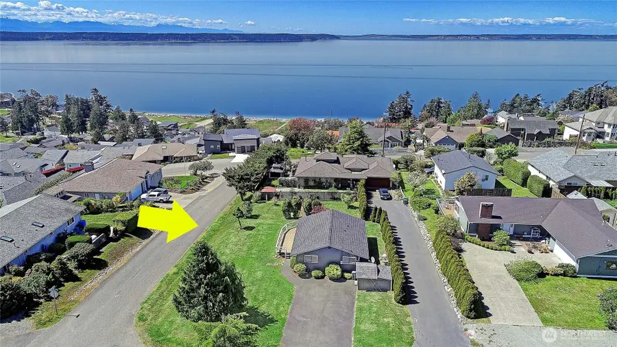 305 Melissa Street, Camano Island, WA 98282 - #3