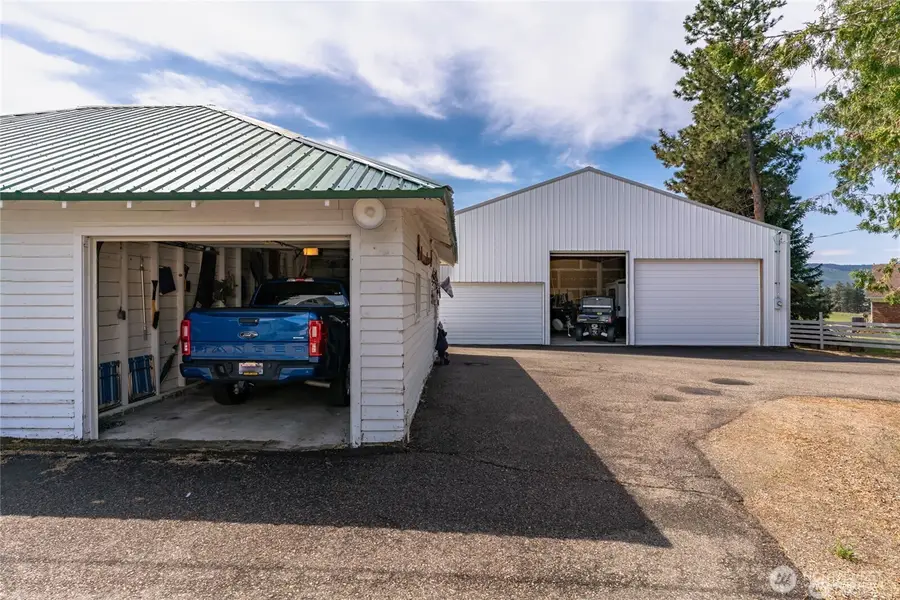 612 E Birch Street, Waterville, WA 98858 - #2
