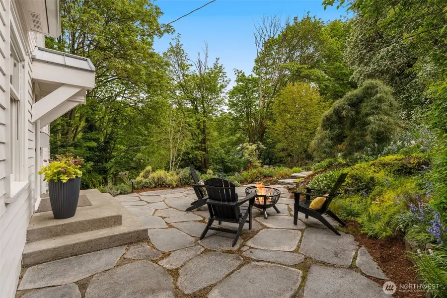 316 W Newell Street, Seattle, WA 98119 - #2