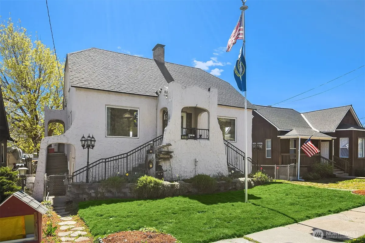 109 W 3rd Street, Cle Elum, WA 98922 - #1