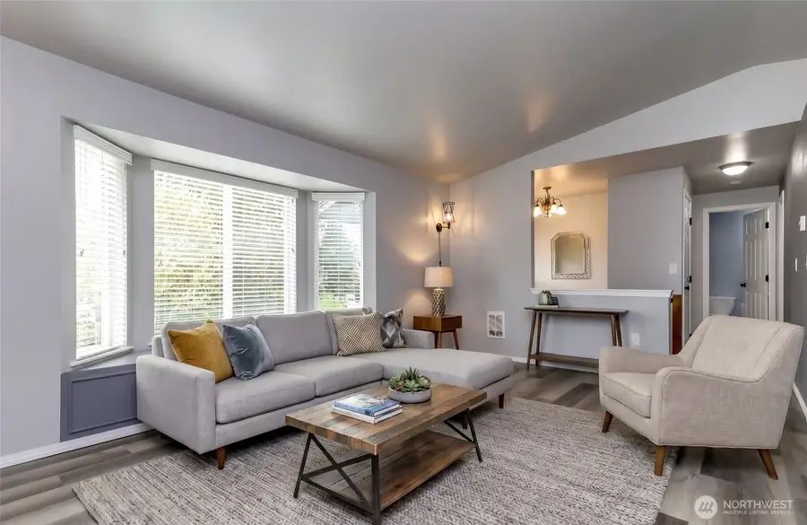 22204 Cedarview Drive E, Bonney Lake, WA 98391 - #2