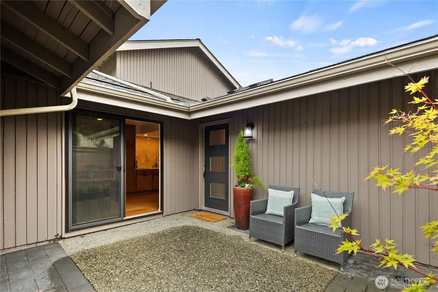 14225 NE 2nd Place #100F, Bellevue, WA 98007 - #2