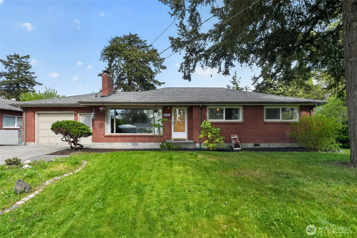 646 SE Ely Street, Oak Harbor, WA 98277 - #1