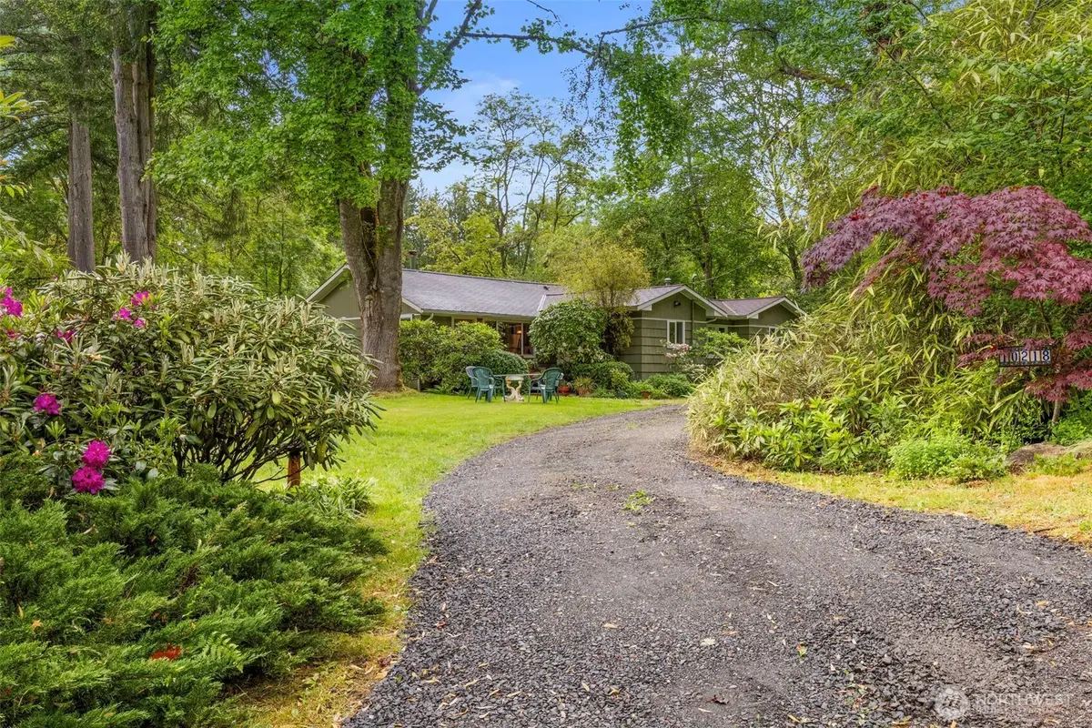 10218 NE Pine Way, Bainbridge Island, WA 98110 - #1