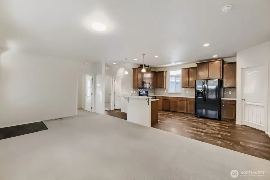 7508 47th Avenue Ne #14, Marysville, WA 98270 - #3