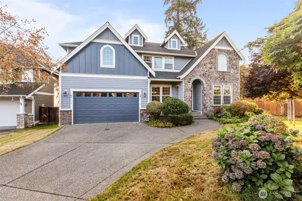 8110 113th Street Ct E, Puyallup, WA 98373