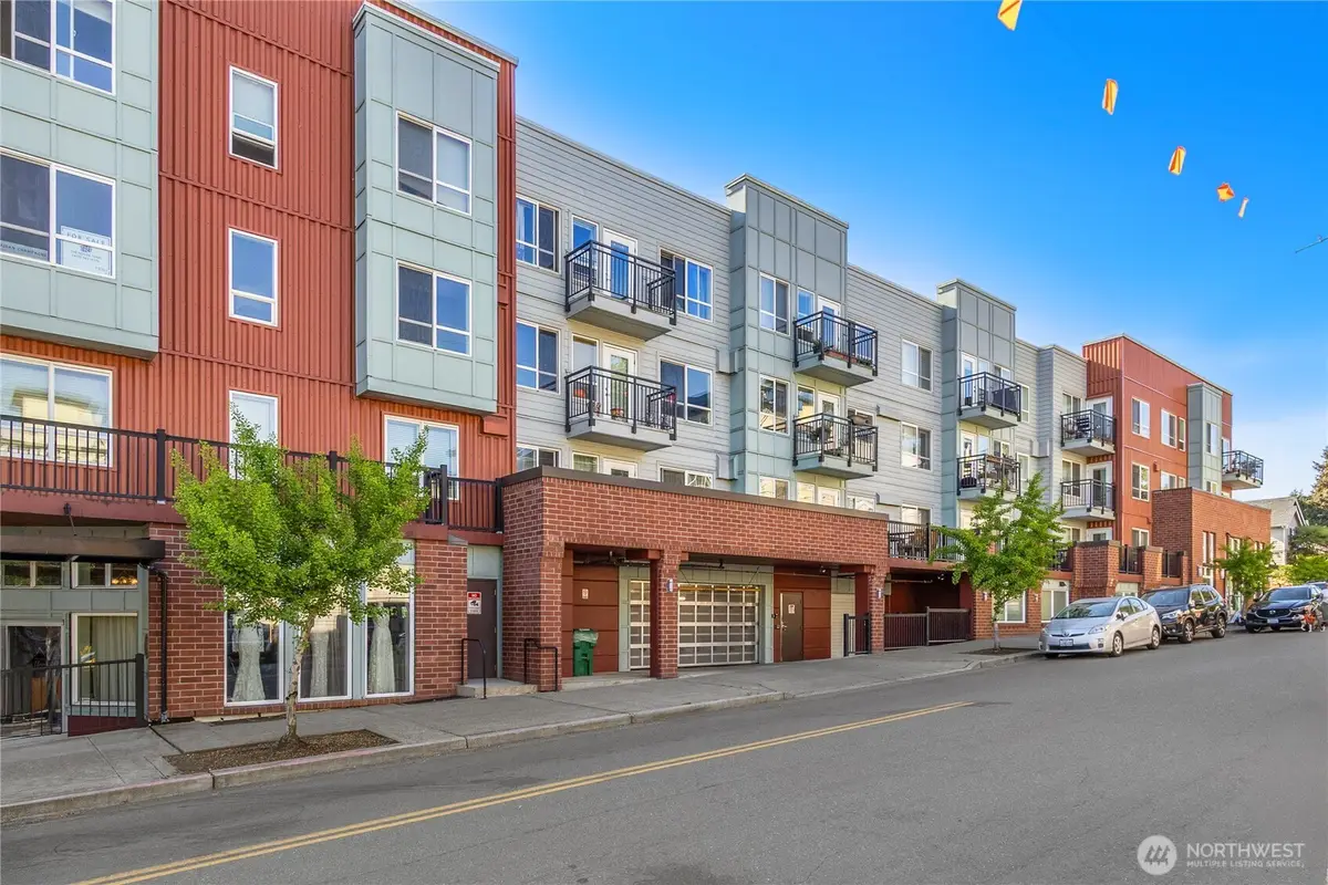 424 N 85th Street #404, Seattle, WA 98103 - #1