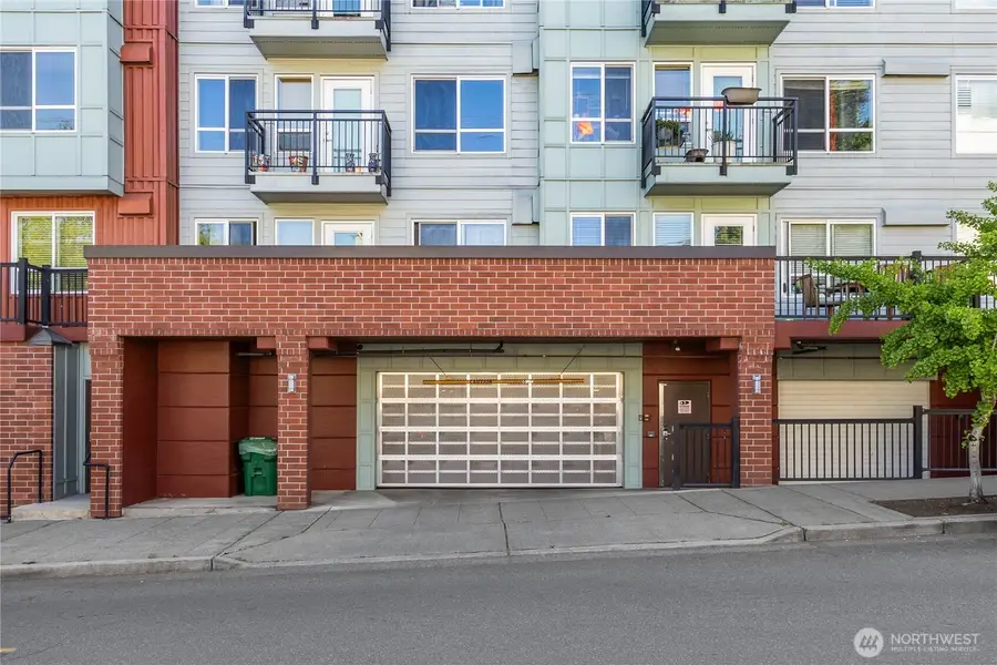 424 N 85th Street #404, Seattle, WA 98103 - #3