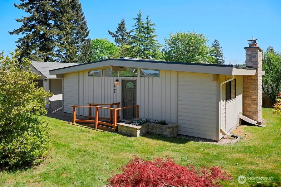 525 Farragut Avenue Ne, Port Orchard, WA 98366 - #3