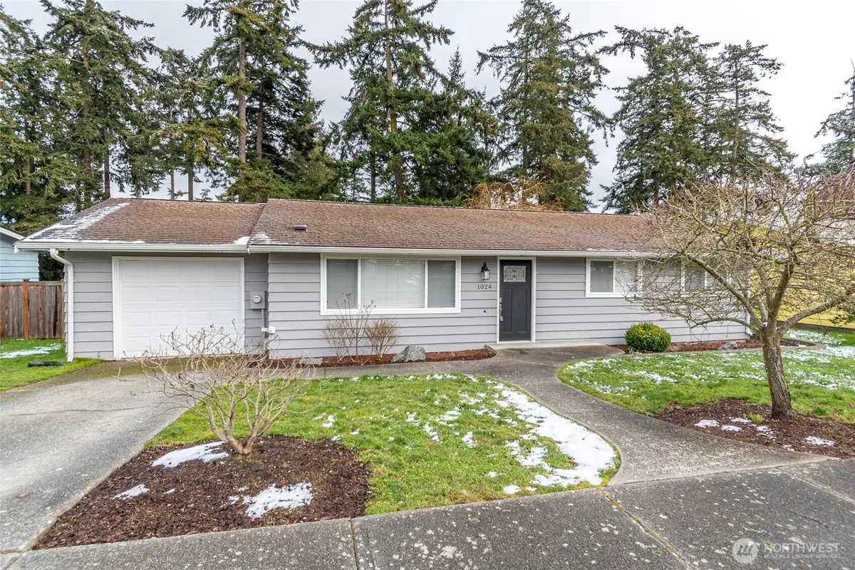 1024 NW Anchor Drive, Oak Harbor, WA 98277 - #1