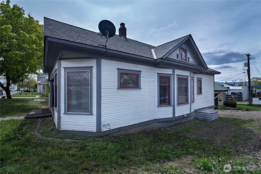 711 N Water Street, Ellensburg, WA 98926 - #3