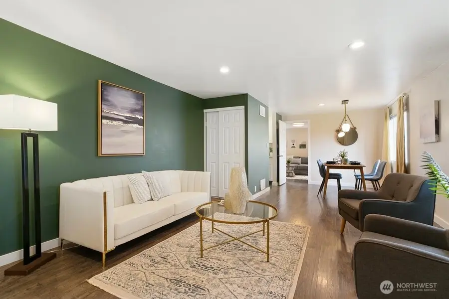 12214 4th Avenue Sw, Seattle, WA 98146 - #2
