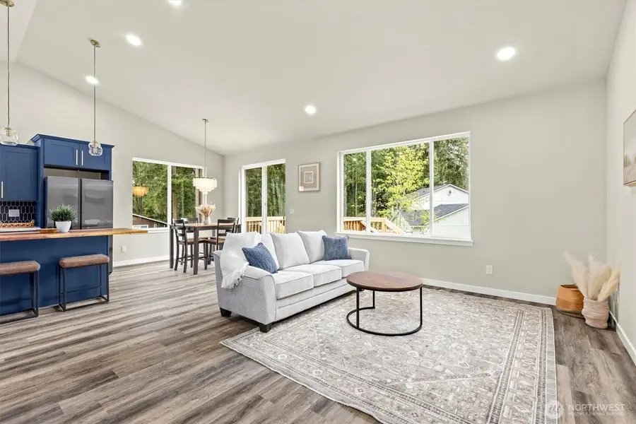 17624 Valley Lane Se, Thurston South, WA 98564 - #3