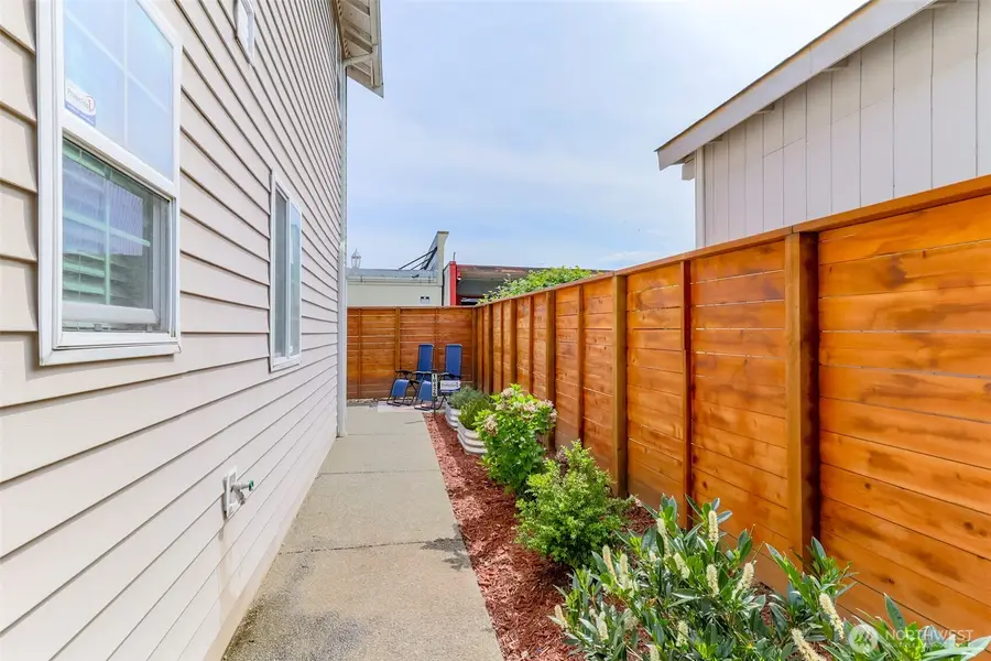 10426 17th Avenue Sw #10426, Seattle, WA 98146 - #3