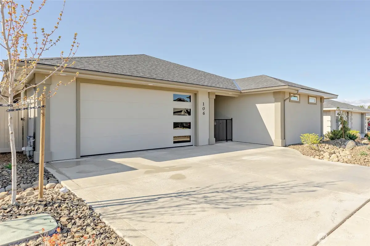 106 E Chinook Road, Ellensburg, WA 98926 - #1