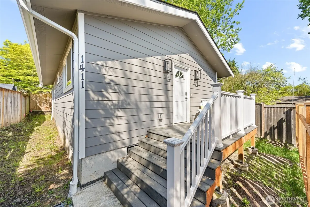 1411 26th Avenue, Seattle, WA 98122 - #1